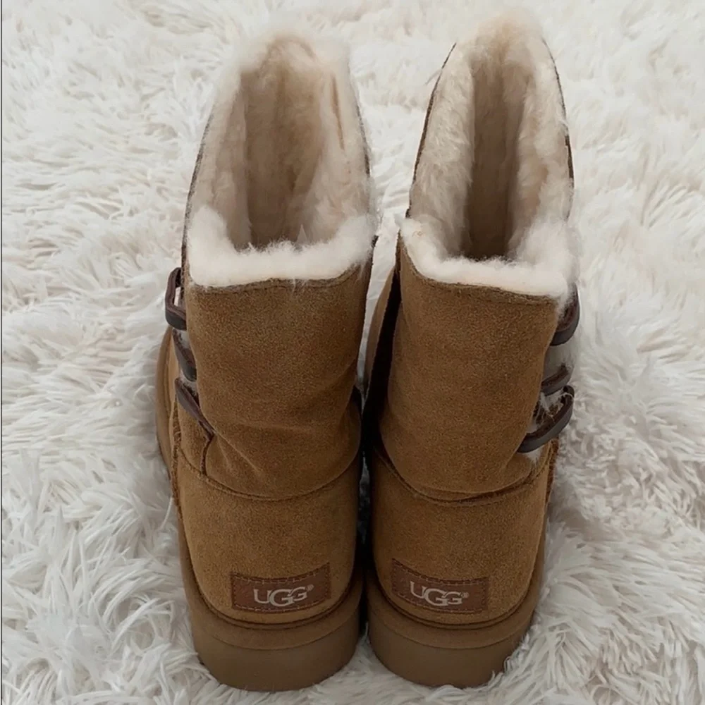 Authentic UGG Constantine chestnut Boots US sz 6, euro 37 - Picture 4 of 8